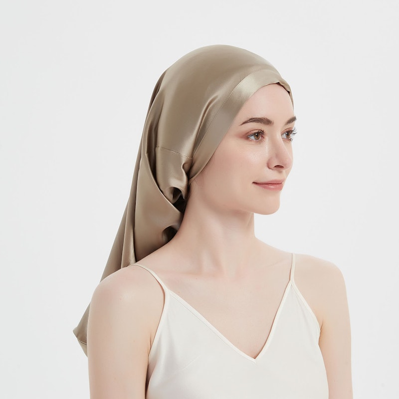 Long Silk Bonnet with Ribbon | 19 Momme