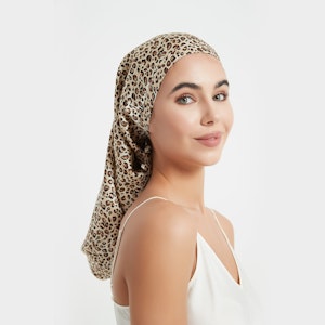 Long Silk Bonnet with Ribbon | 19 Momme
