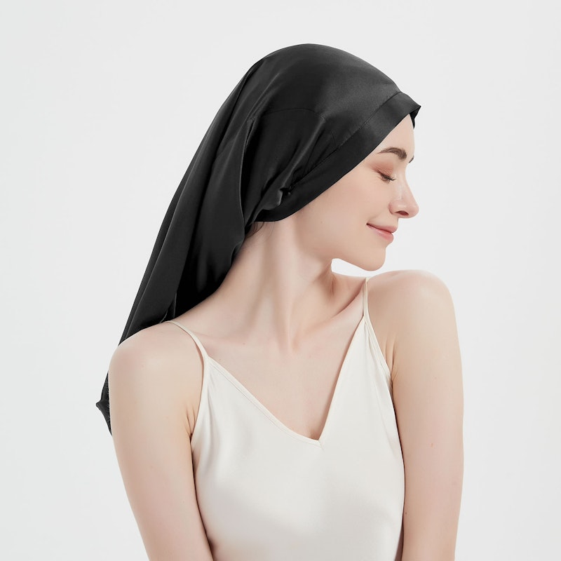 Long Silk Bonnet with Ribbon | 19 Momme