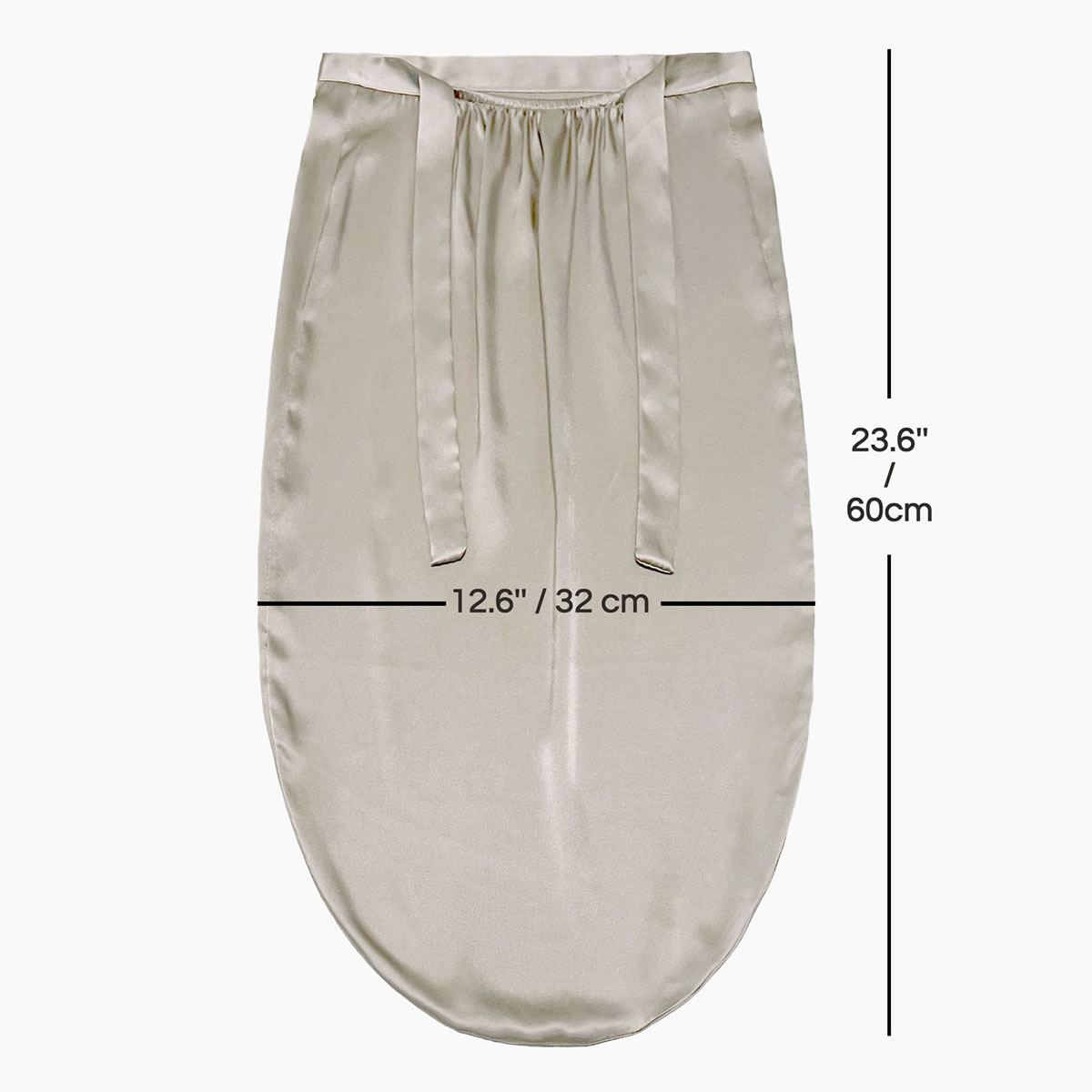 Long Silk Bonnet with Ribbon | 19 Momme detail Image