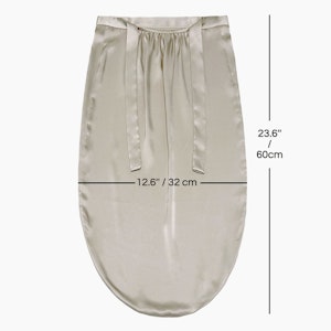 Long Silk Bonnet with Ribbon | 19 Momme