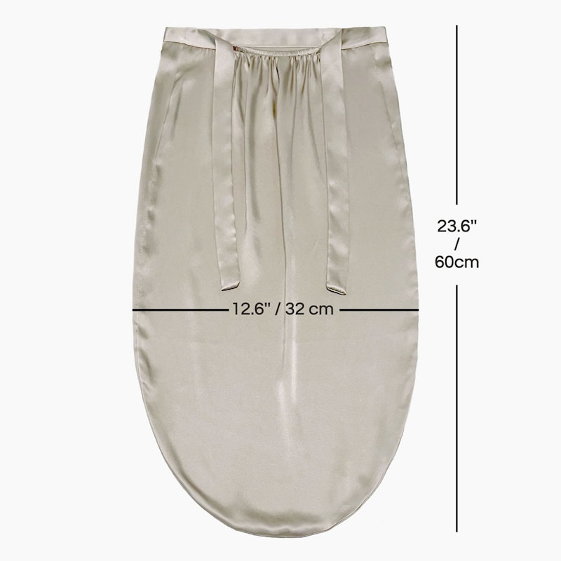 Long Silk Bonnet with Ribbon | 19 Momme