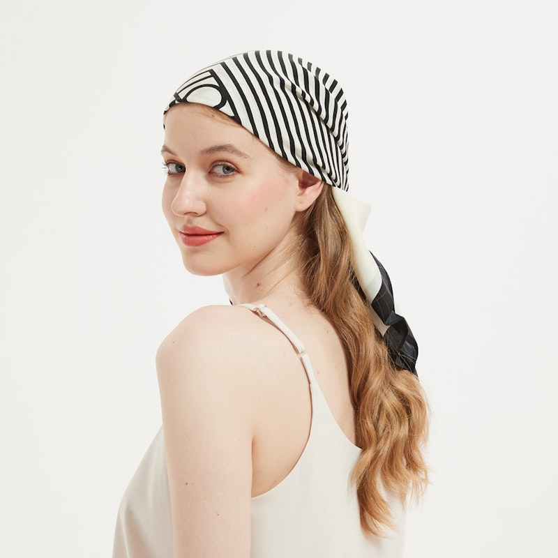 Silk Scarf Crepe de Chine 90 | THE VENEZIA