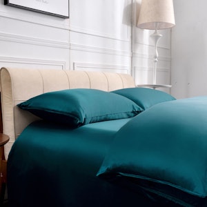 4PCS 19 Momme Seamless Silk Bedding Sheets Duvet Cover Pillowcases Set