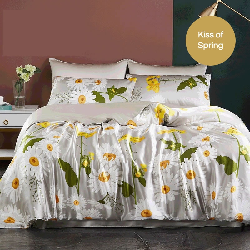 4PCS Original Designed Floral Printed Silk Bedding Set