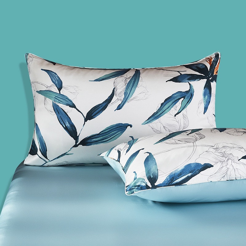 4PCS Original Designed Floral Printed Silk Bedding Set