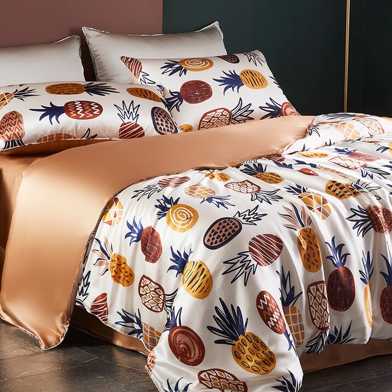 4PCS Original Designed Floral Printed Silk Bedding Set