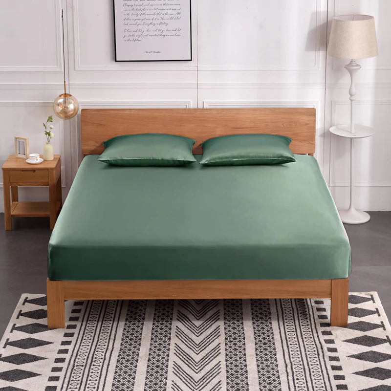 25 Momme Seamless Silk Fitted Sheet