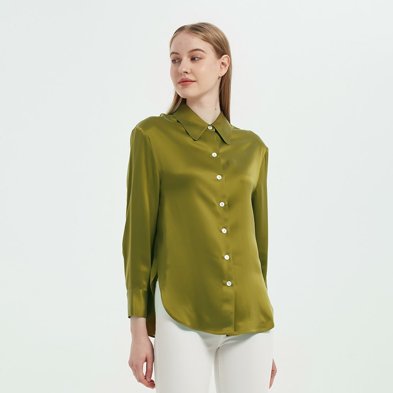 Glossy Long Sleeves Collared Silk Blouse