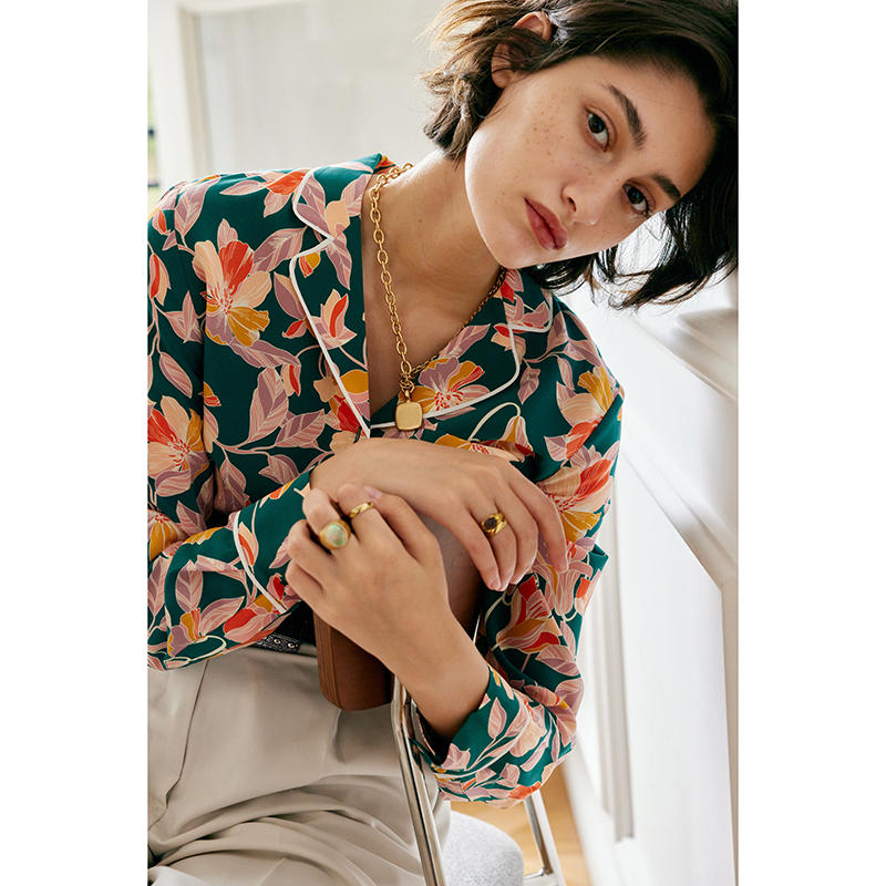 THE cheapest GREAT. Floral Silk Blouse Small