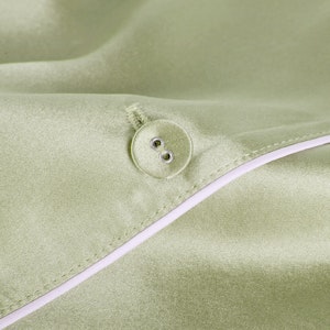 22 Momme Women's Full Length Classic Silk Pajamas