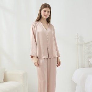 Simple Style Collarless Silk Pajamas for Women