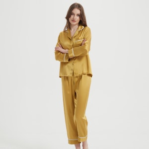 Women Chic Silk Pajamas