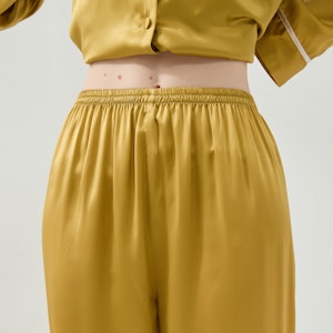 Women Chic Silk Pajamas