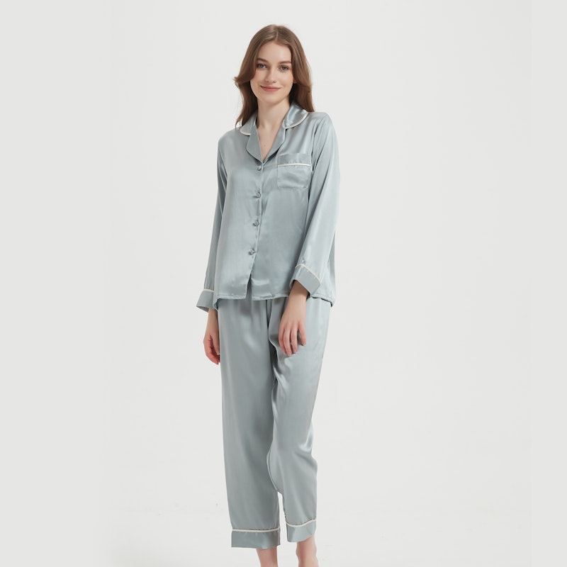 Women Chic Silk Pajamas