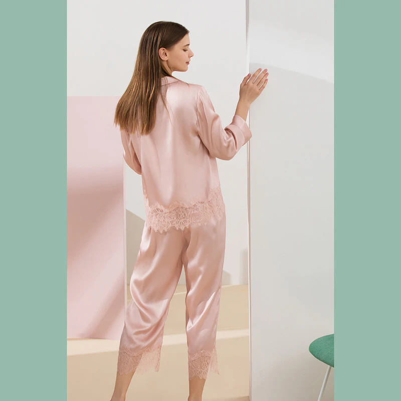 [CLEARANCE] Silk Pajama Set With Thick Lace Trim