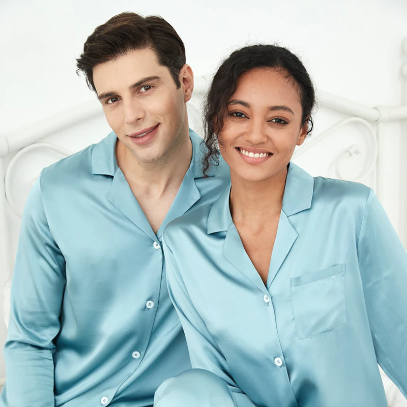 2 Sets RachelSilk Simple Silk Couple Pajamas