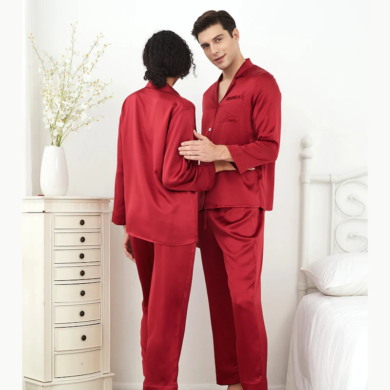 2 Sets RachelSilk Simple Silk Couple Pajamas